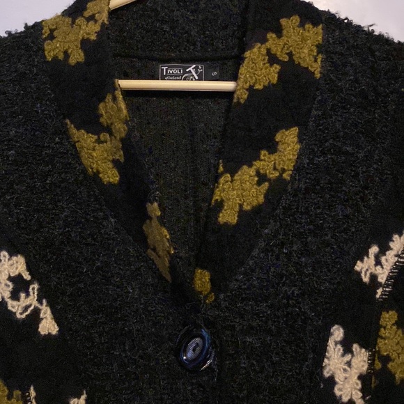 Women’s Tivoli Sweater Coat Made in Ireland - Picture 6 of 6